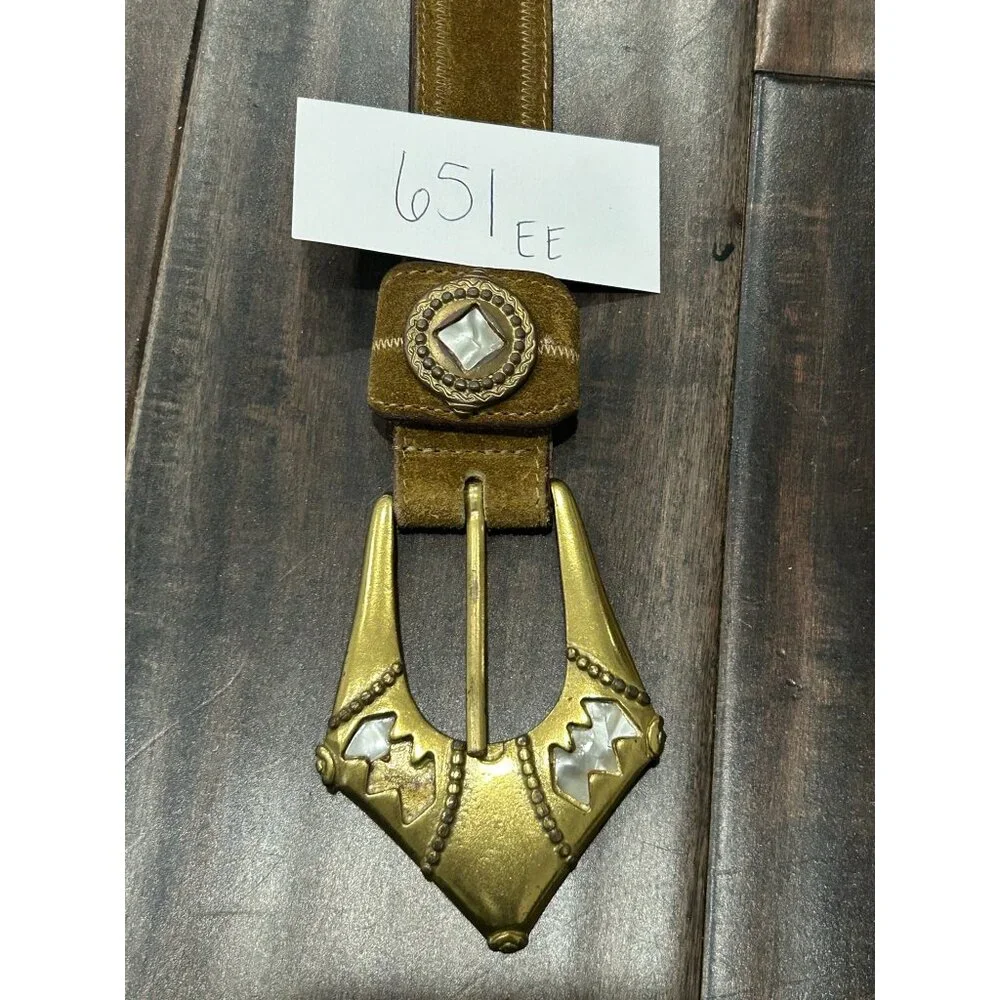 Linea Pelle Genuine Leather Brass Buckle  Mother of Pearl Details Size S Elegant - Picture 9 of 10